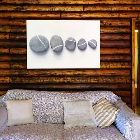 - Ampio Giardino Fino A 5 Persone Alpesi faház *