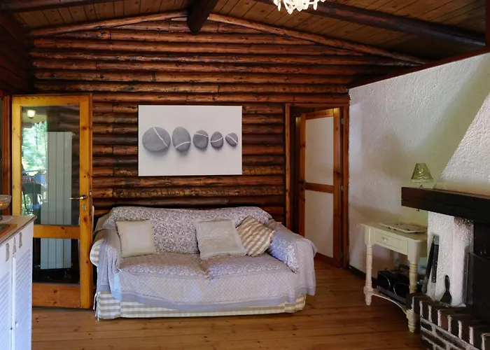 - Ampio Giardino Fino A 5 Persone